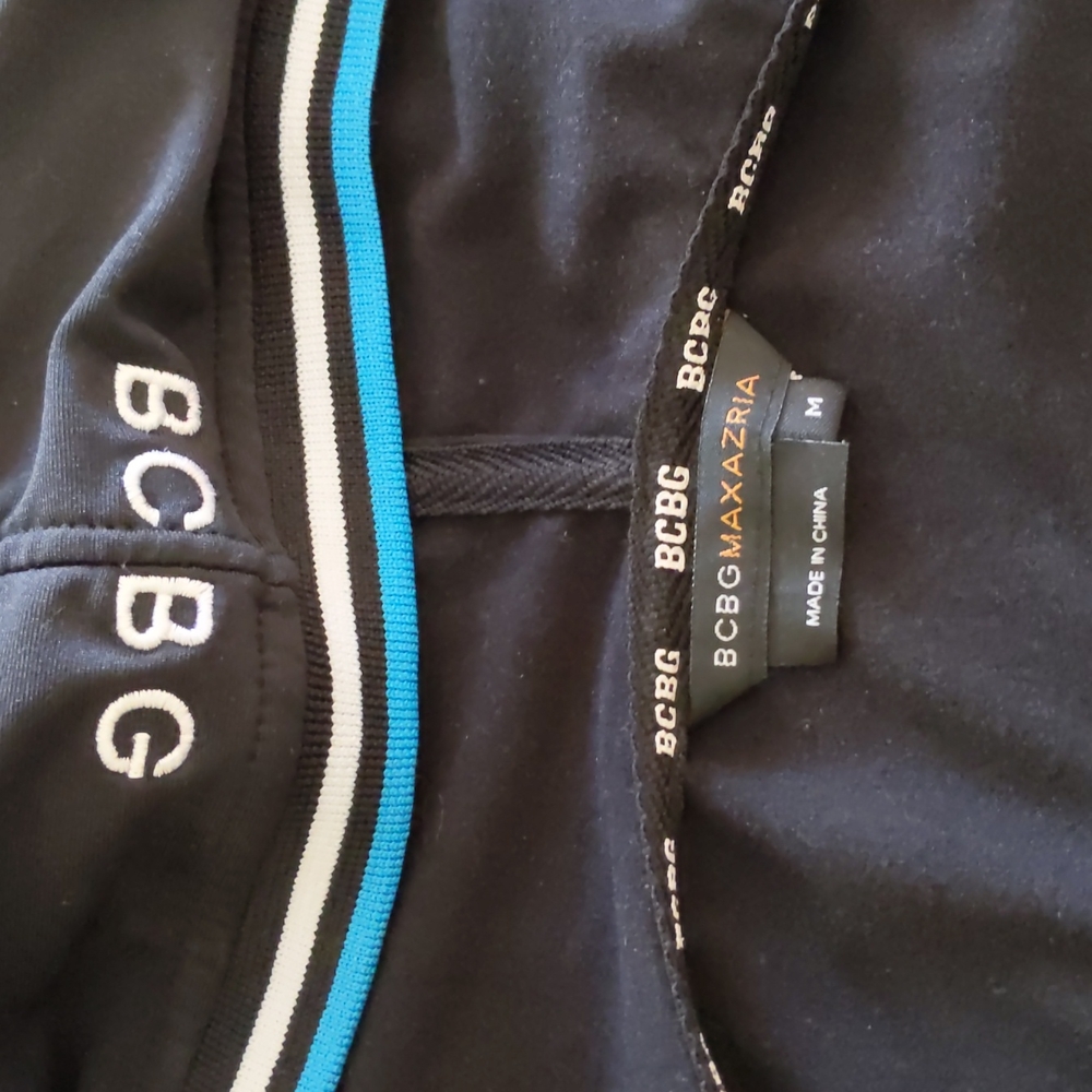 BCBG Women Hoodie Jacket Size Medium - Picture 3 of 9